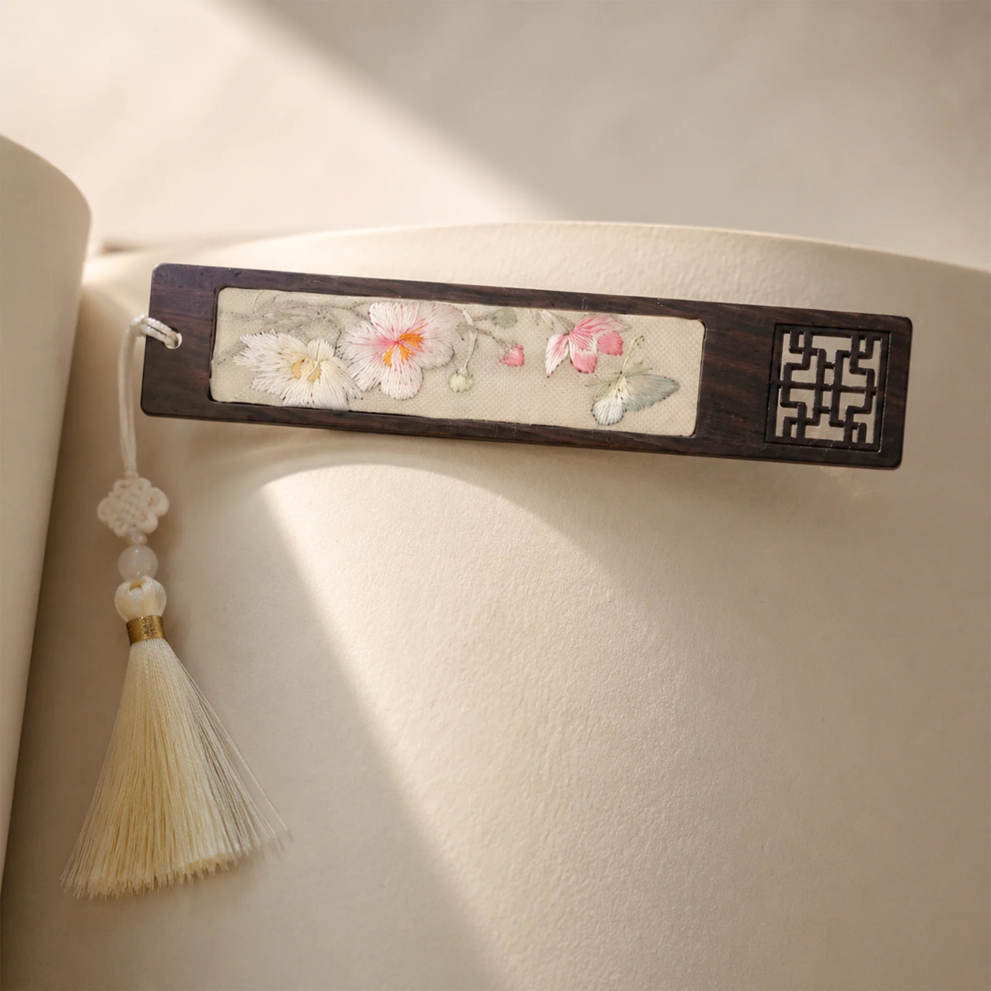 Handcrafted Silk Suzhou Embroidery Bookmark – Peony | Chinese Art Keepsake