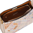 Carica l'immagine nel visualizzatore della galleria, Borsa tote wing in vera pelle con ricamo Suzhou barocco dorato fatta a mano
