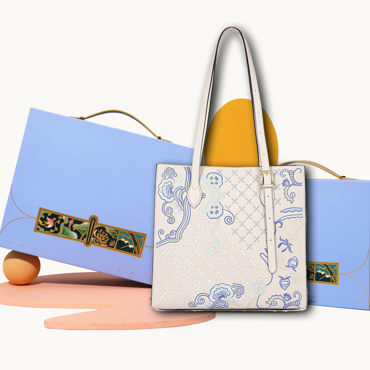 Borsa tote wing in vera pelle con ricamo Suzhou barocco dorato fatta a mano