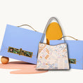 Carica l'immagine nel visualizzatore della galleria, Borsa tote wing in vera pelle con ricamo Suzhou barocco dorato fatta a mano
