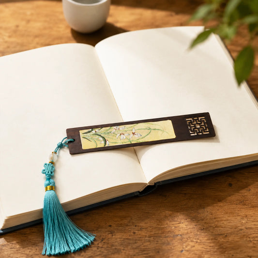 Handcrafted Silk Suzhou Embroidery Bookmark – Orchid | Chinese Art Keepsake