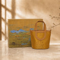 Bild in Galerie-Betrachter laden, SinoCrafted golden silk Xiangyunsha peony handbag with genuine leather handles
