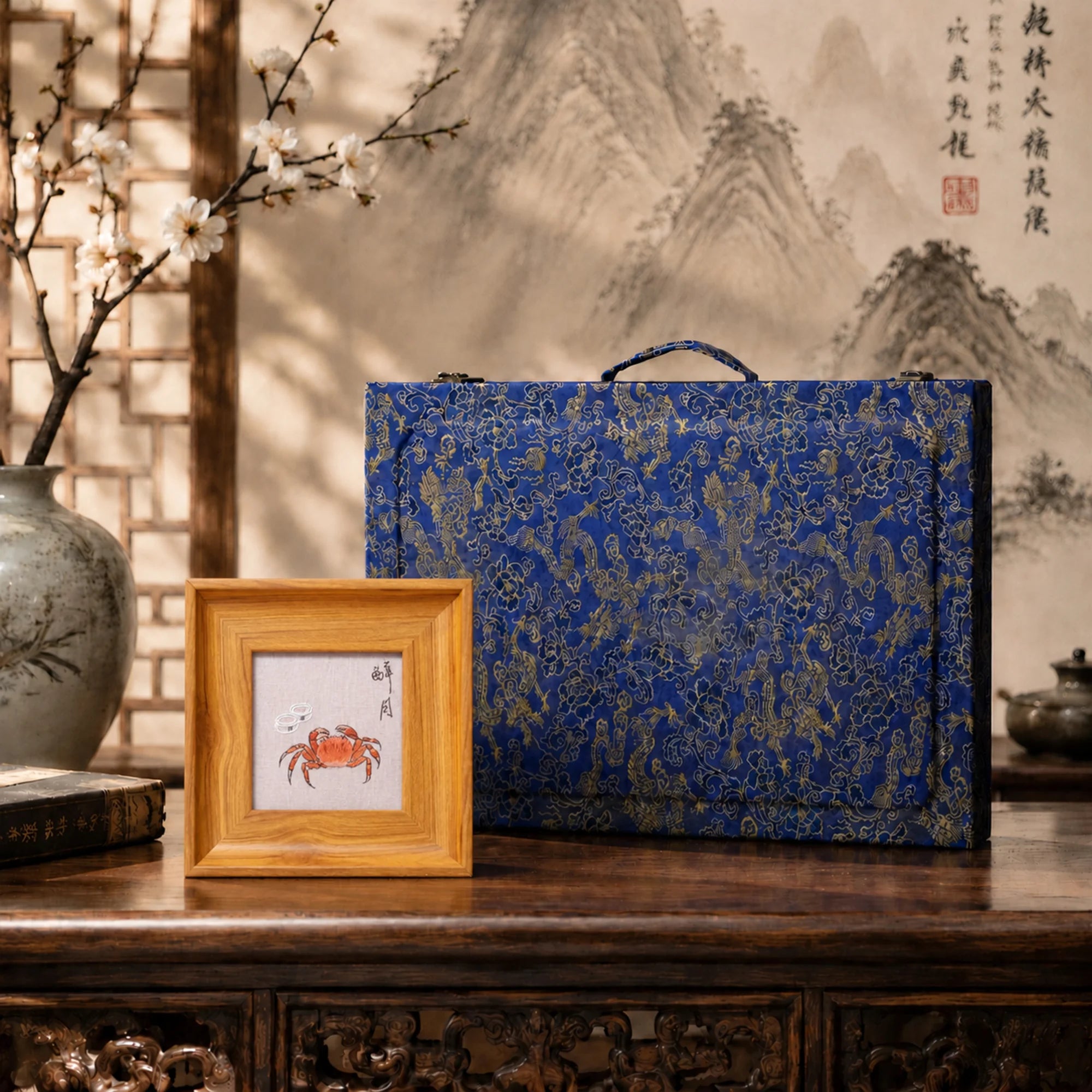 Master Designed Heritage Su Embroidery Wall Art Handcrafted Silk—Crab