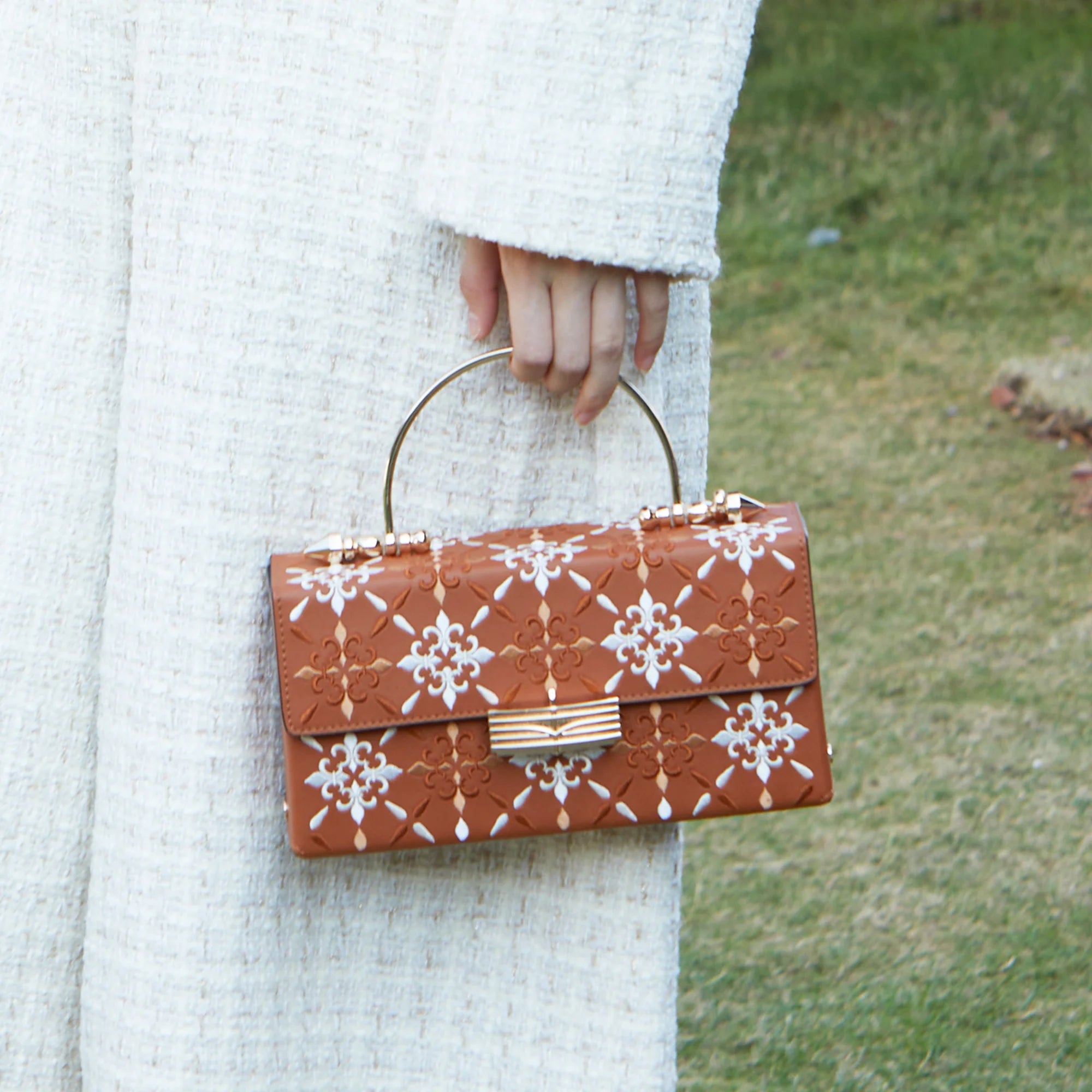 Heritage Embroidered Hard-Shell Ebroidered Leather Handbag