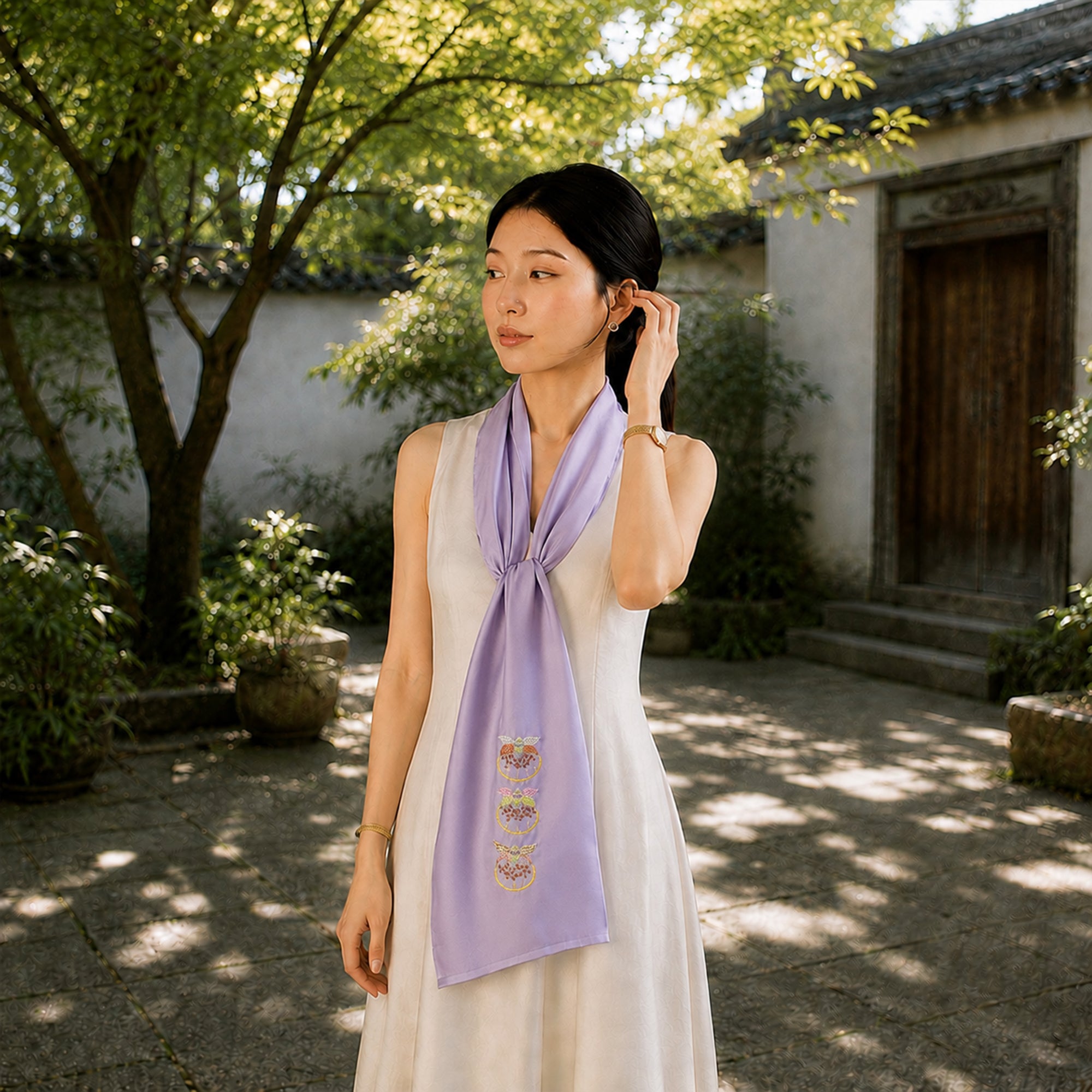 Heritage Persimmon Motif Su Embroidery Mulberry Silk Scarf — "Lunar Harvest"