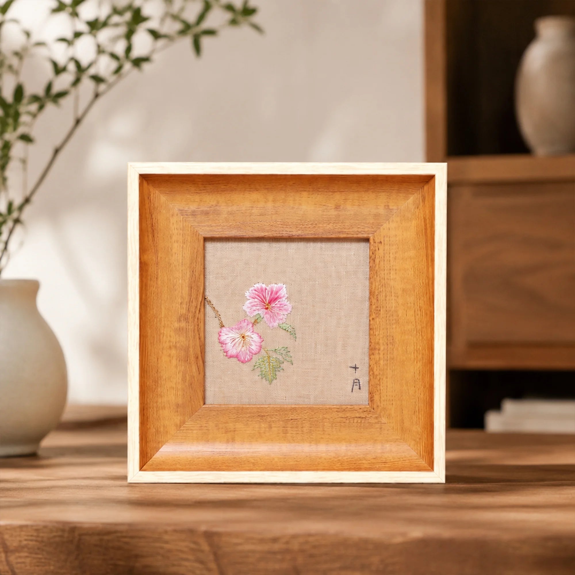 Museumsreife Suzhou-Stickerei-Wandkunst, handgefertigtes Seidenornament – Hibiskus