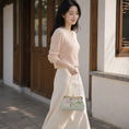 Carica l'immagine nel visualizzatore della galleria, Chinoiserie Luxury Light Green Suzhou Embroidery Floral Mulberry Silk Frame Handbag
