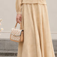 Load image into Gallery viewer, Luxury Chinese Style Heritage Dragon Scale Su Embroidery Leather Handbag
