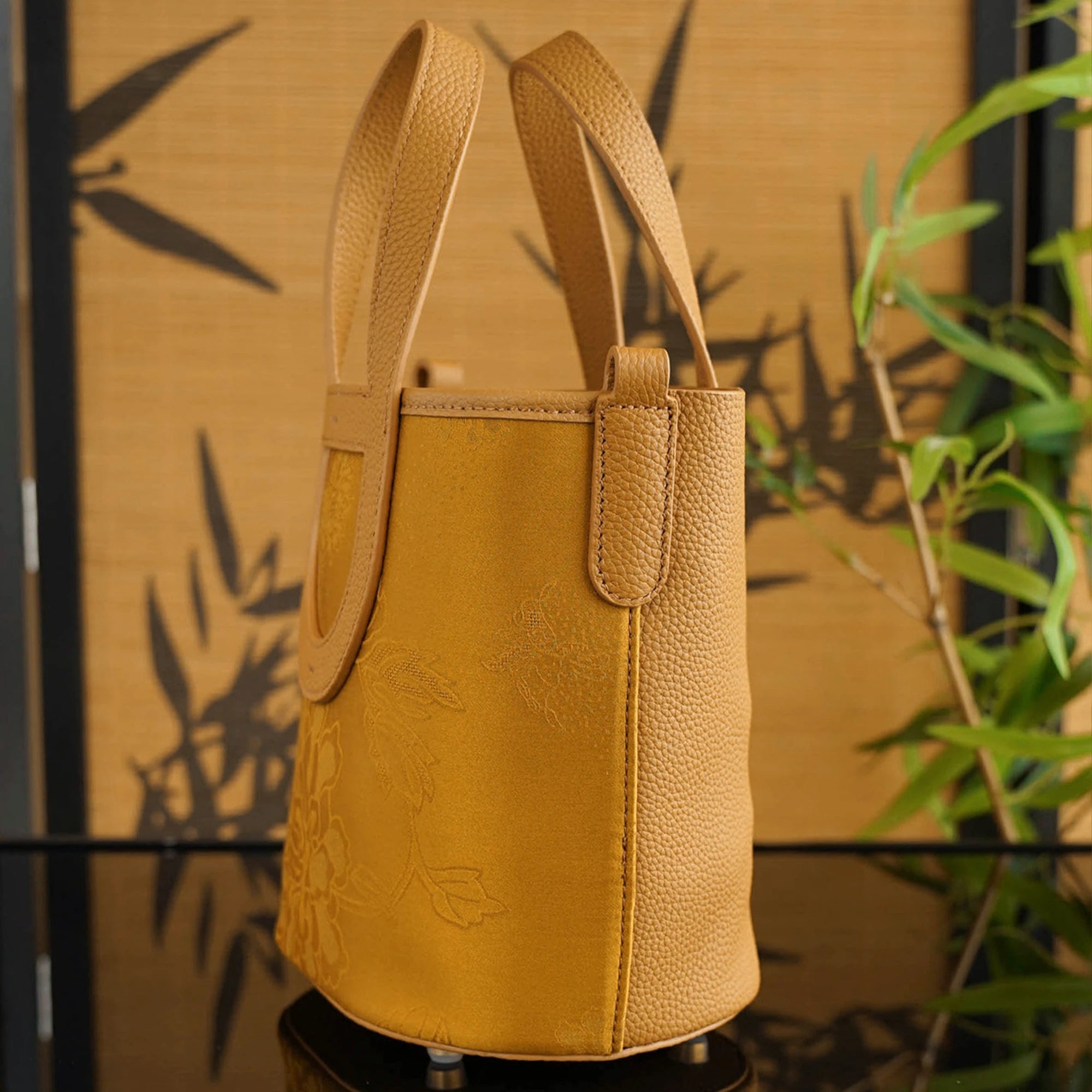 SinoCrafted golden silk Xiangyunsha peony handbag with genuine leather handles