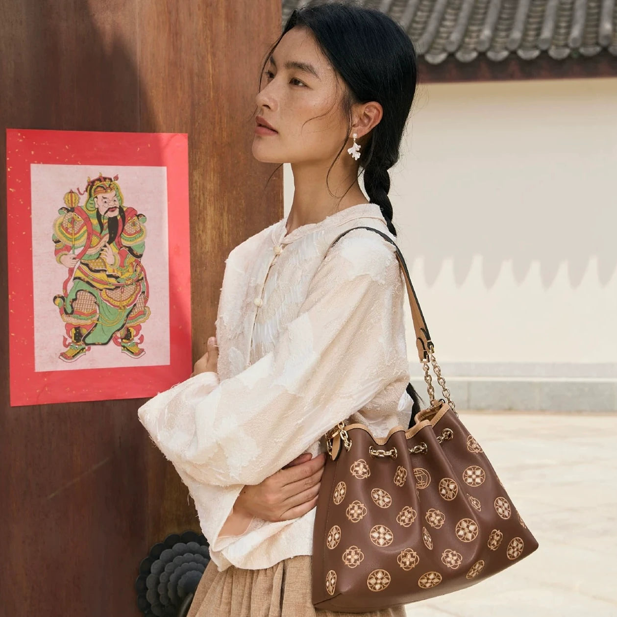 Oriental Luxury Embroidered Leather Tote Bag with Tang Dynasty Baoxiang Flower Motif