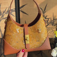 Carica e riproduci il video nel visualizzatore della galleria, Chinoiserie Luxury Song Brocade Golden Panda Leather Crossbody Handbag
